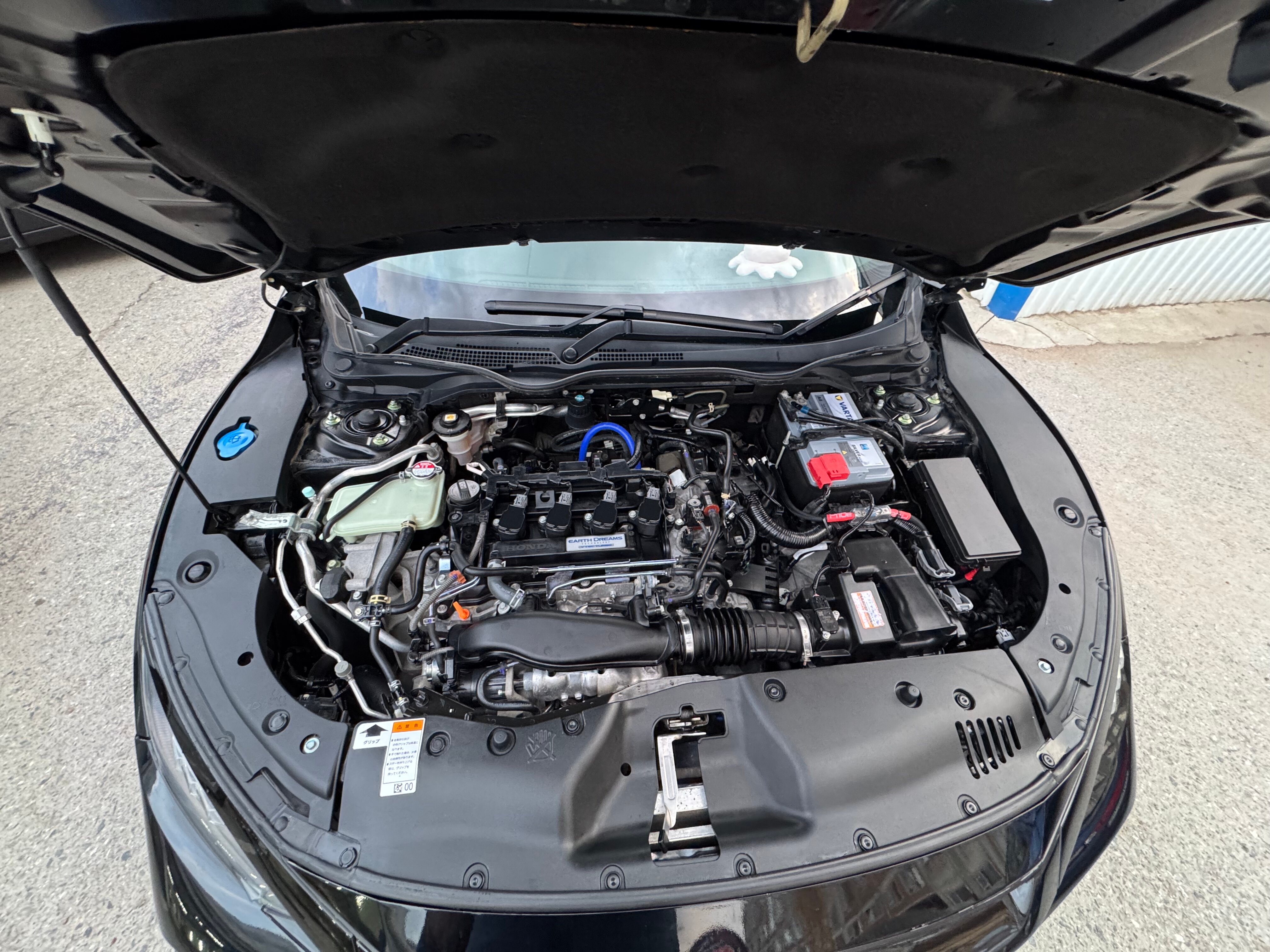 Автомобиль Sega Detailing перед работой